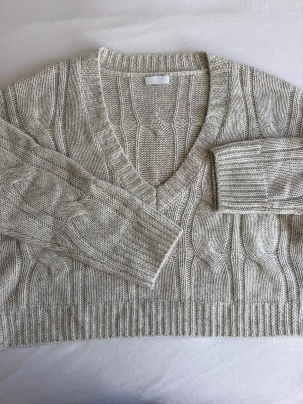 Sablyn "Koa" 100% Cashmere Light Gray V-Neck Cable Knit Boxy Cropped Sweater